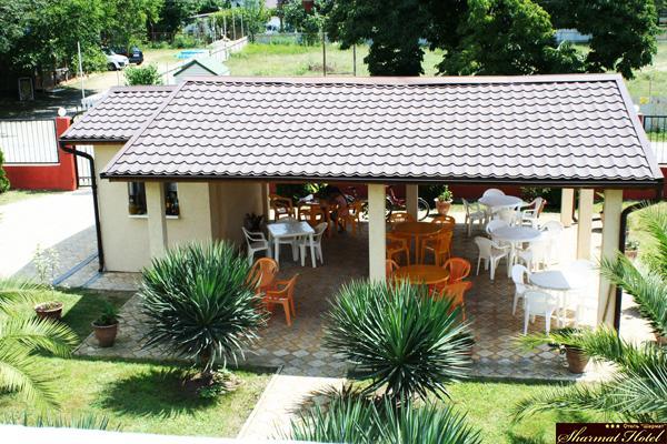 Hotel Sharmat Pizunda Exterior foto